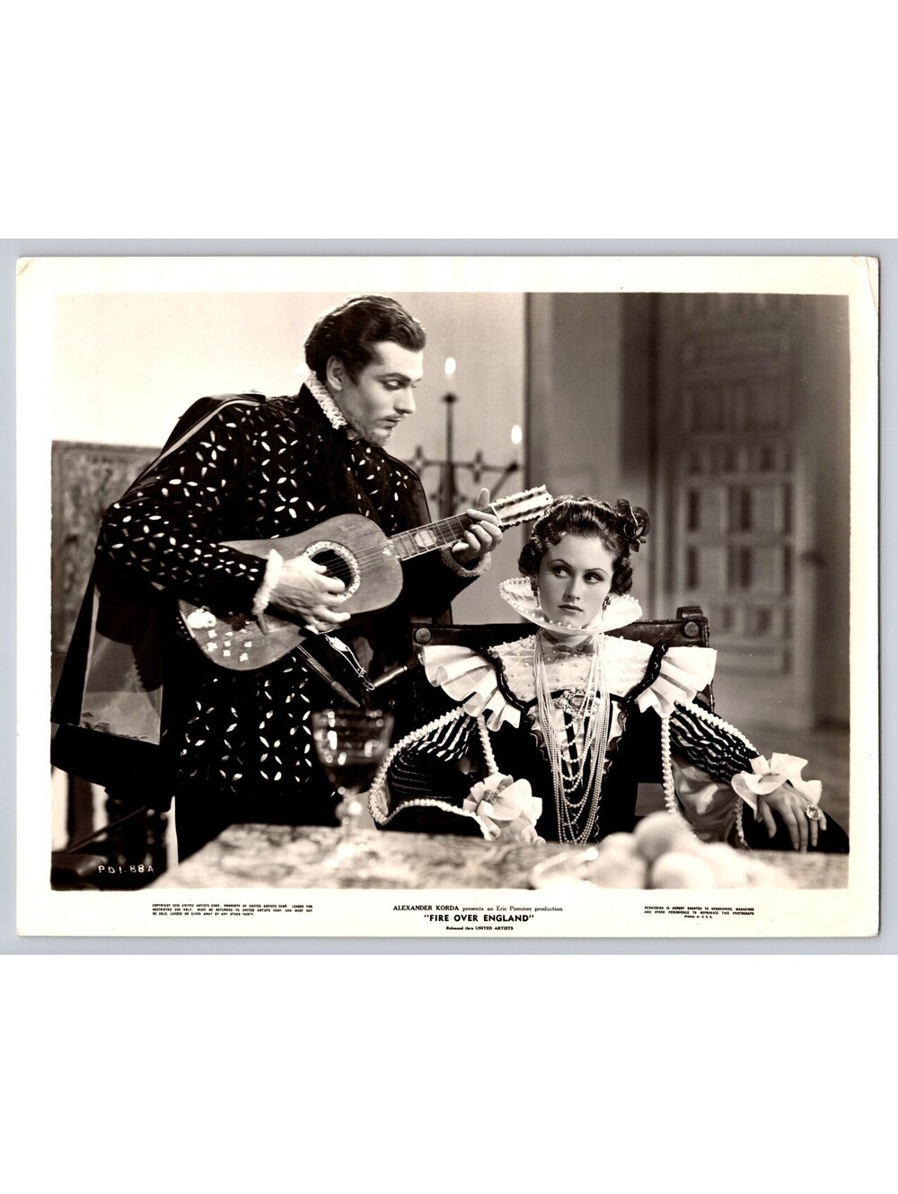 Laurence Olivier Photo Vivien Leigh Photo Fire Over England Movie Press Photo